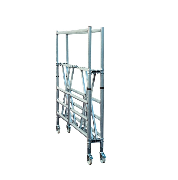 Aluminium-Klappgerüst mit Dreifach-Plattform, Standhöhe 4,47 m Aluminium-Klappgerüst mit Dreifach-Plattform, Standhöhe 4,47 m