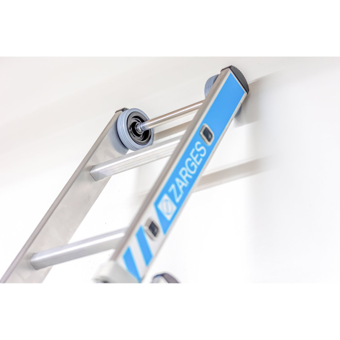 Skymaster Plus X, Gebördelte Mehrzweckleiter, 3-teilig, 3x10 Sprossen Skymaster Plus X, Gebördelte Mehrzweckleiter, 3-teilig, 3x10 Sprossen
